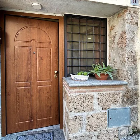 Alloggio Turistico Zia Lucia Apartment *